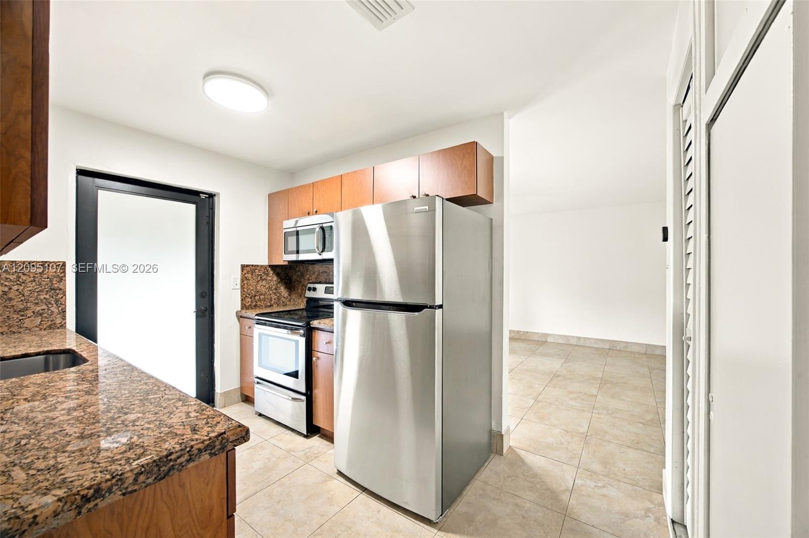 4920 SW 94th Court