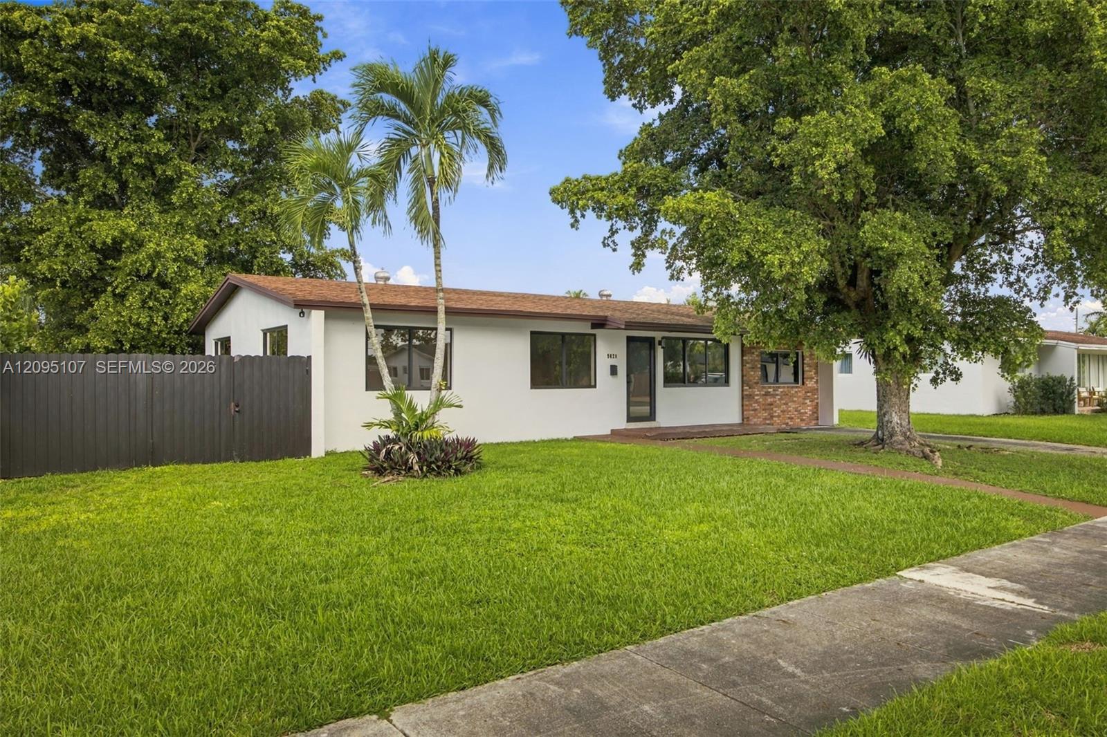 4920 SW 94th Court