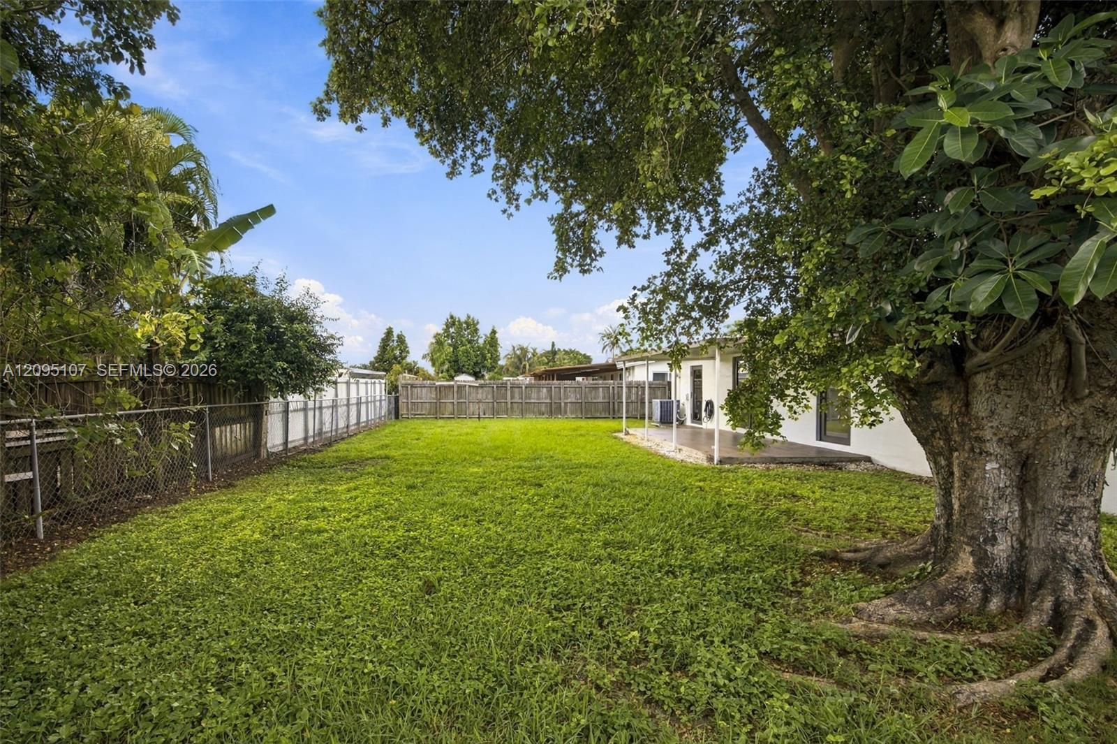 4920 SW 94th Court