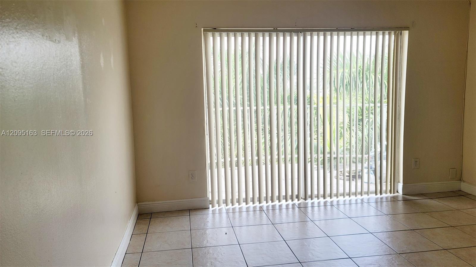 494 NW 165th St Road