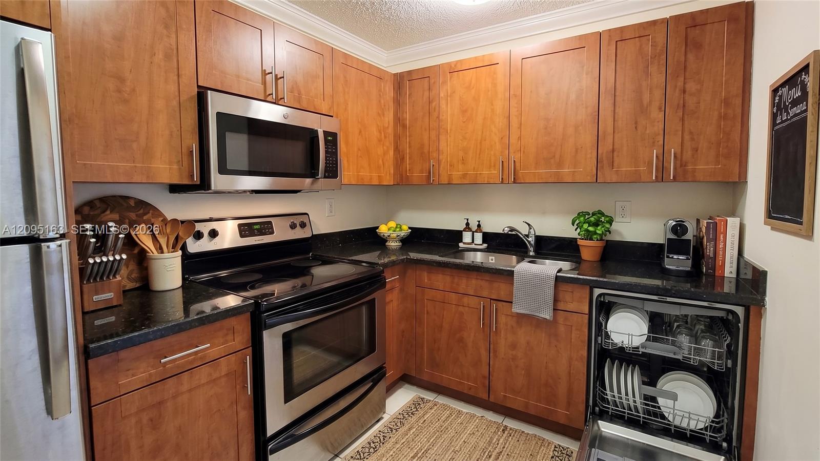 494 NW 165th St Road