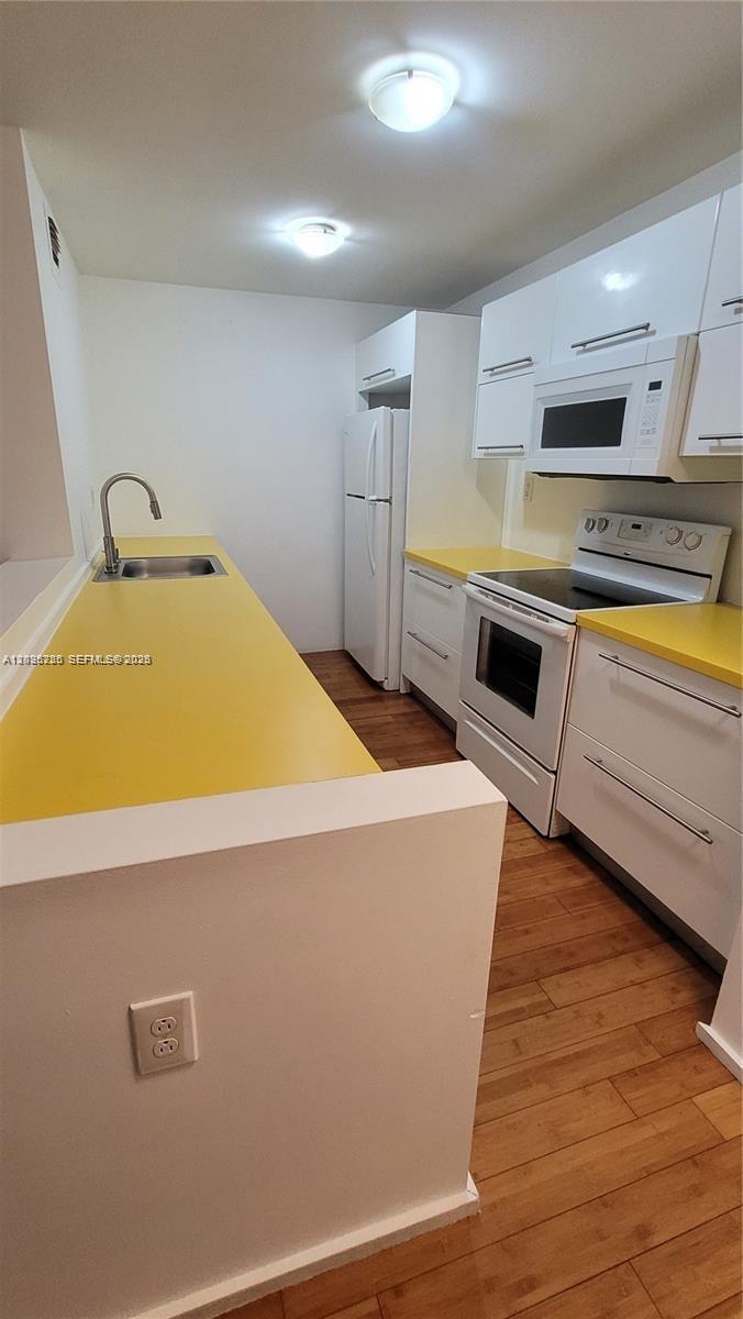 1800 Sans Souci Boulevard