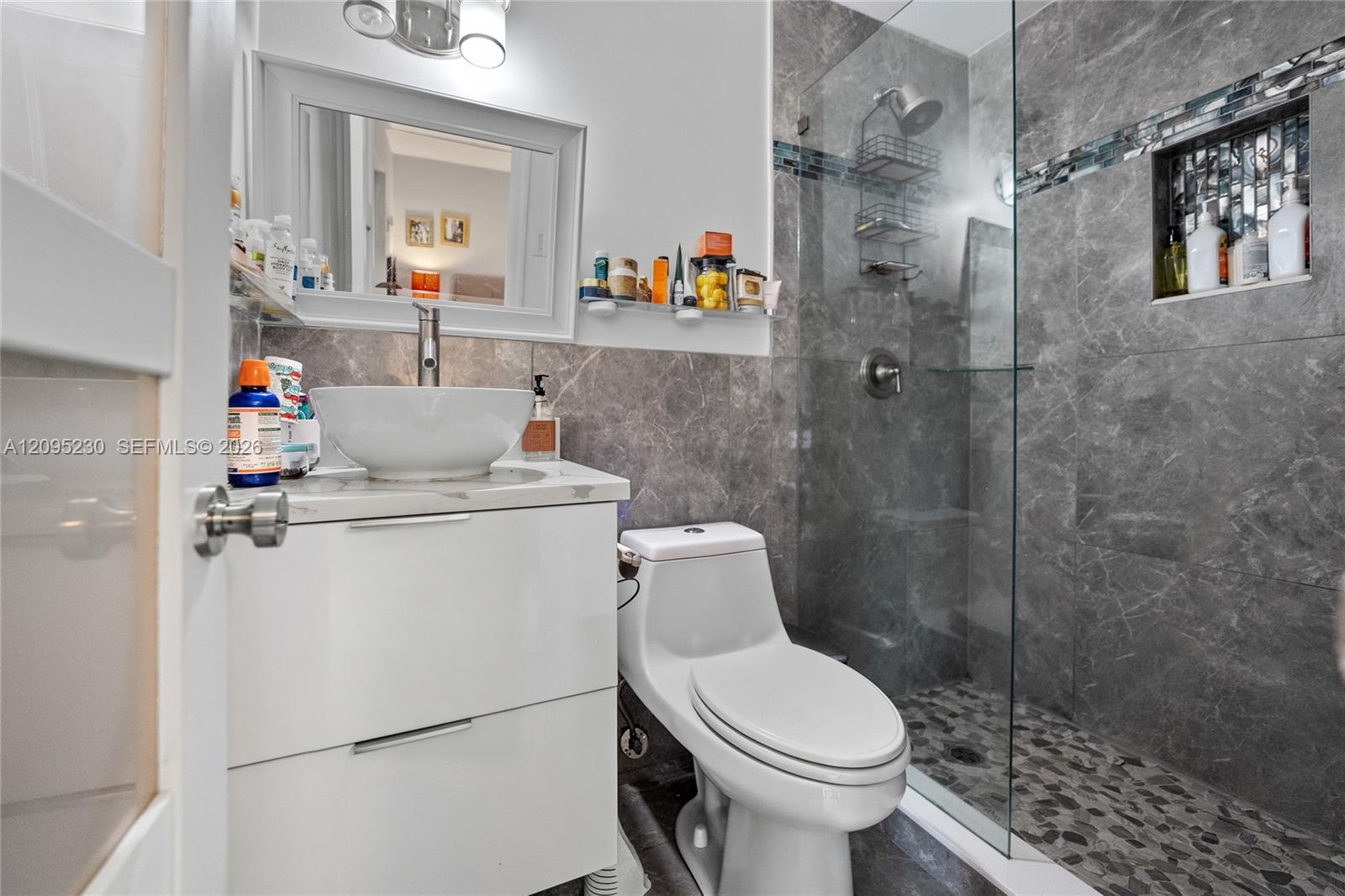 391 SE 16th Avenue