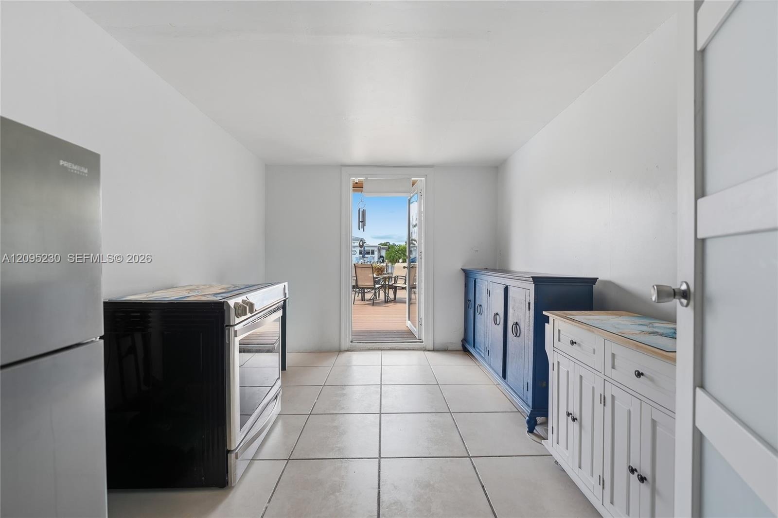 391 SE 16th Avenue
