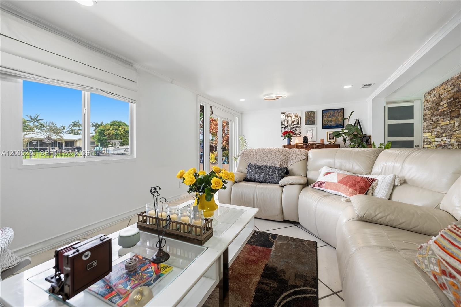 391 SE 16th Avenue