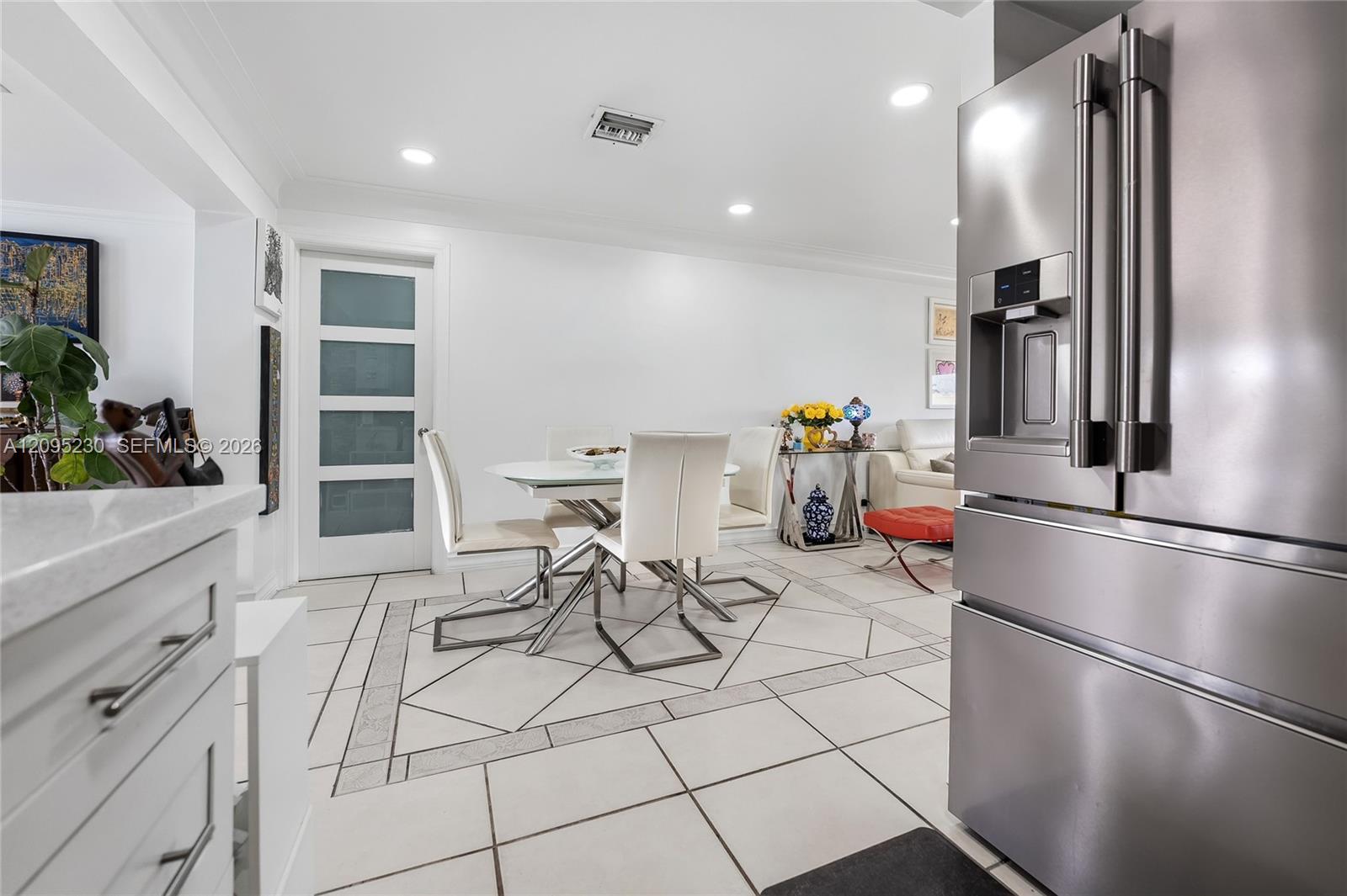 391 SE 16th Avenue