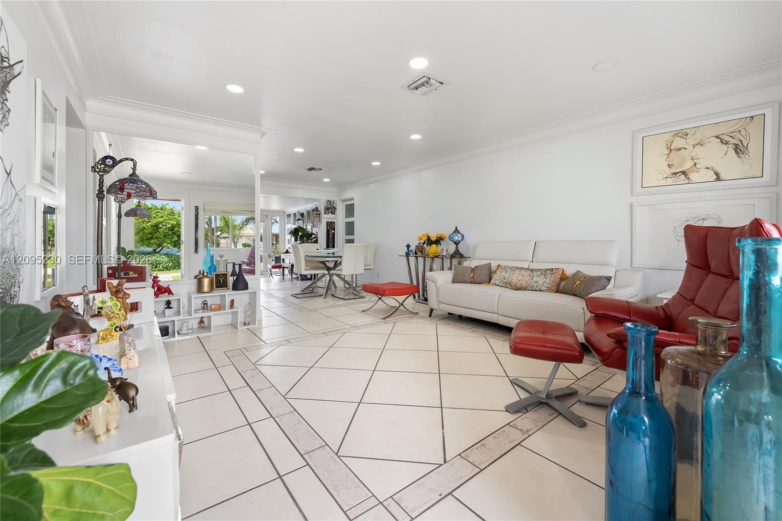 391 SE 16th Avenue