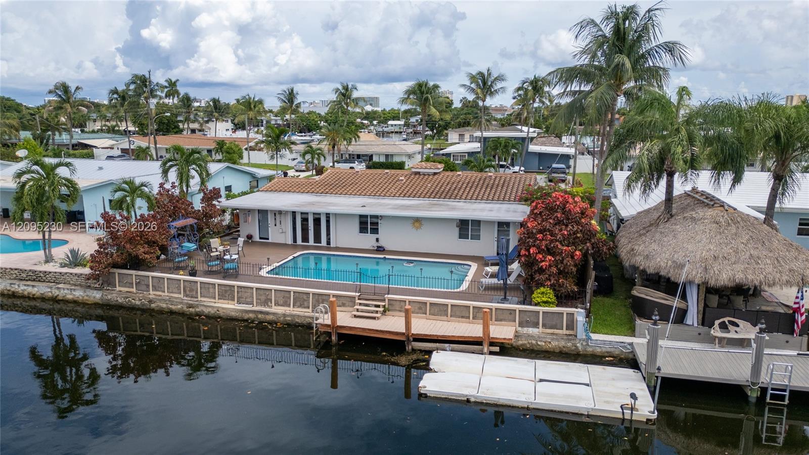 391 SE 16th Avenue