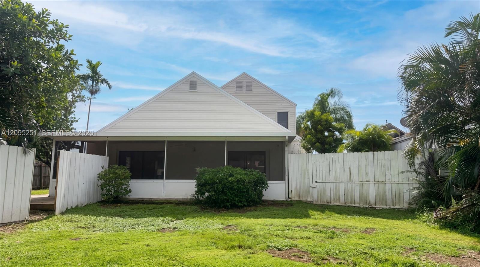 87 Buxton Lane