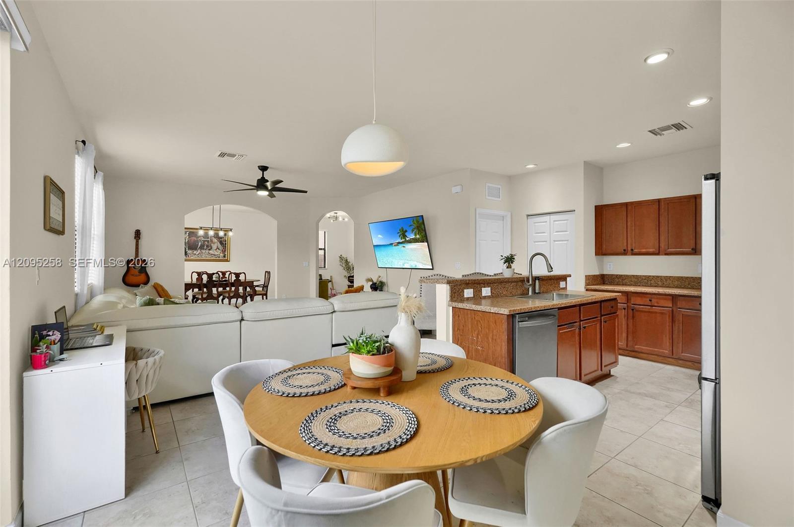 122 NE 27th Avenue