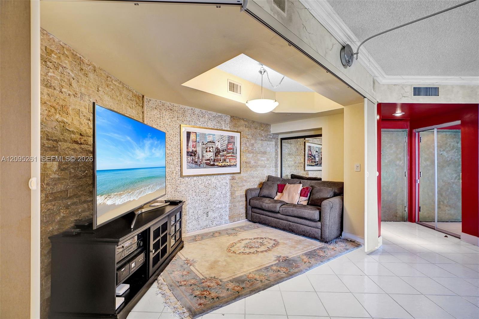 3000 Island Boulevard