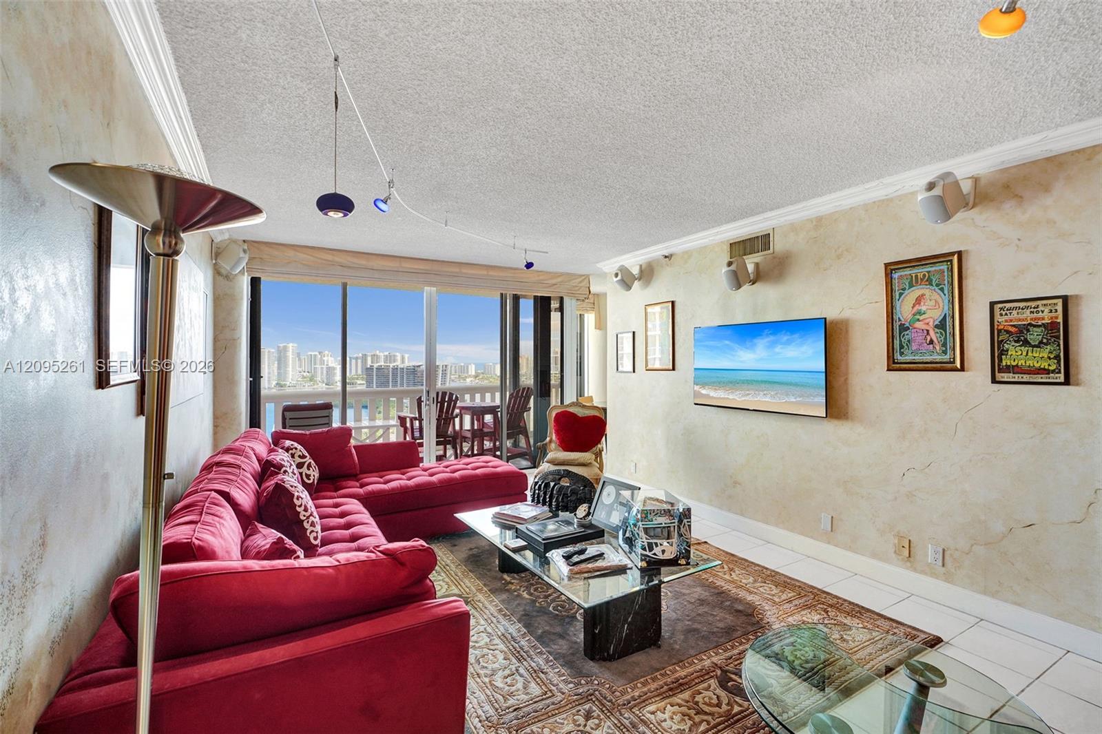 3000 Island Boulevard