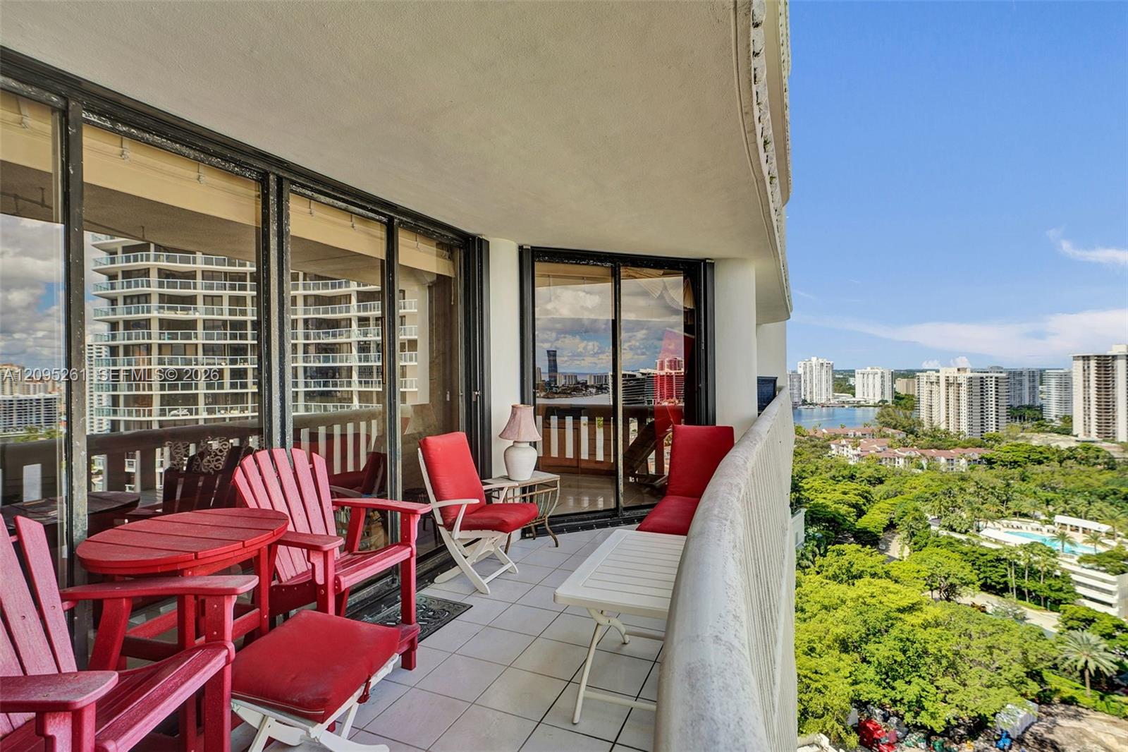 3000 Island Boulevard