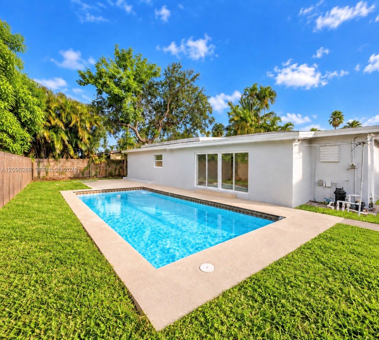 1411 NE 201st Terrace