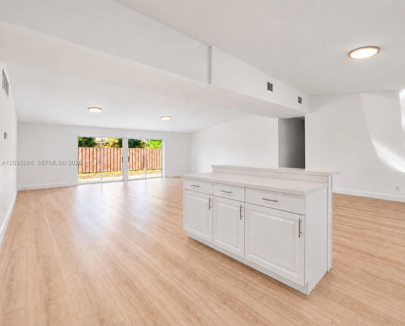 1411 NE 201st Terrace
