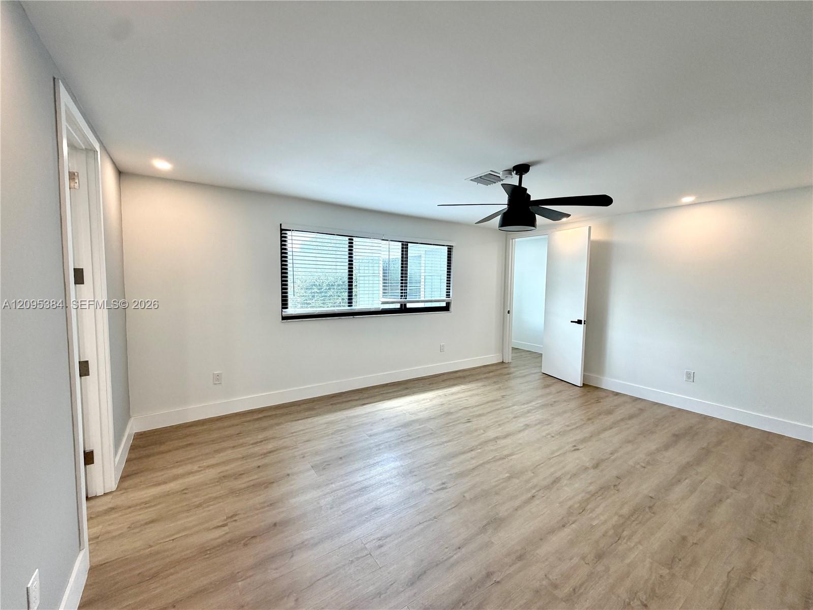 9900 NW 52nd Terrace