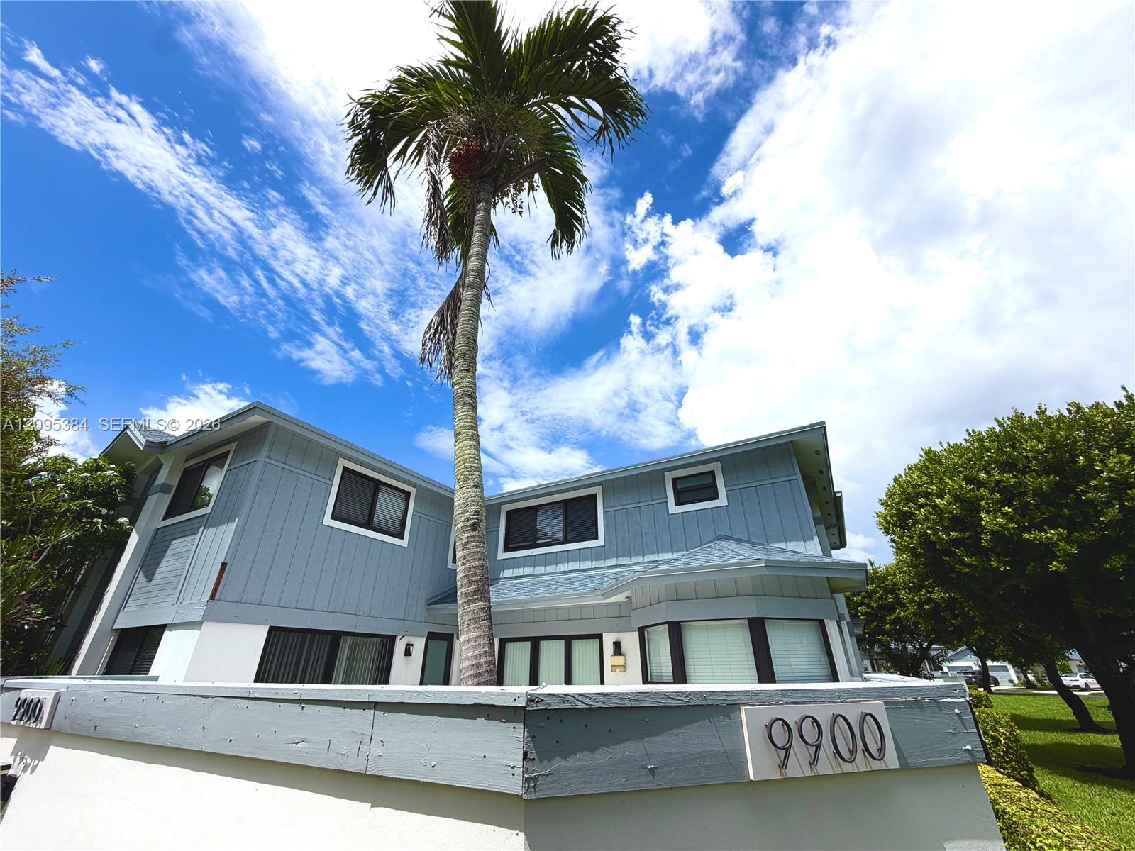 9900 NW 52nd Terrace