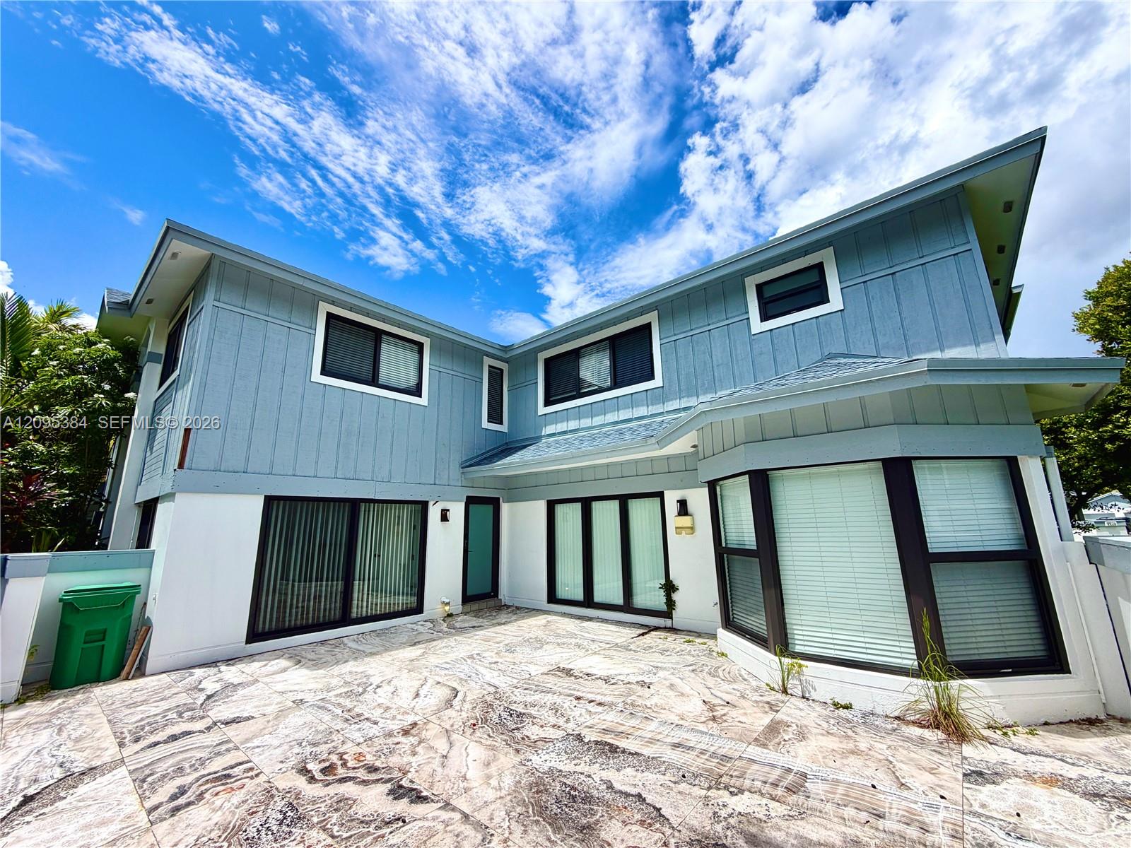 9900 NW 52nd Terrace