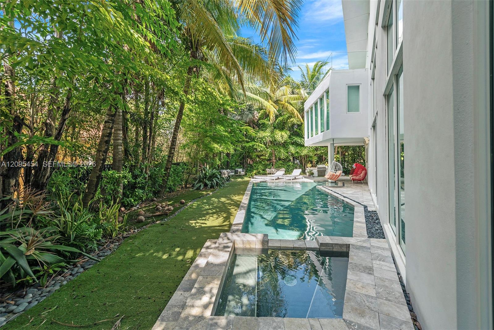 480 Ocean Boulevard