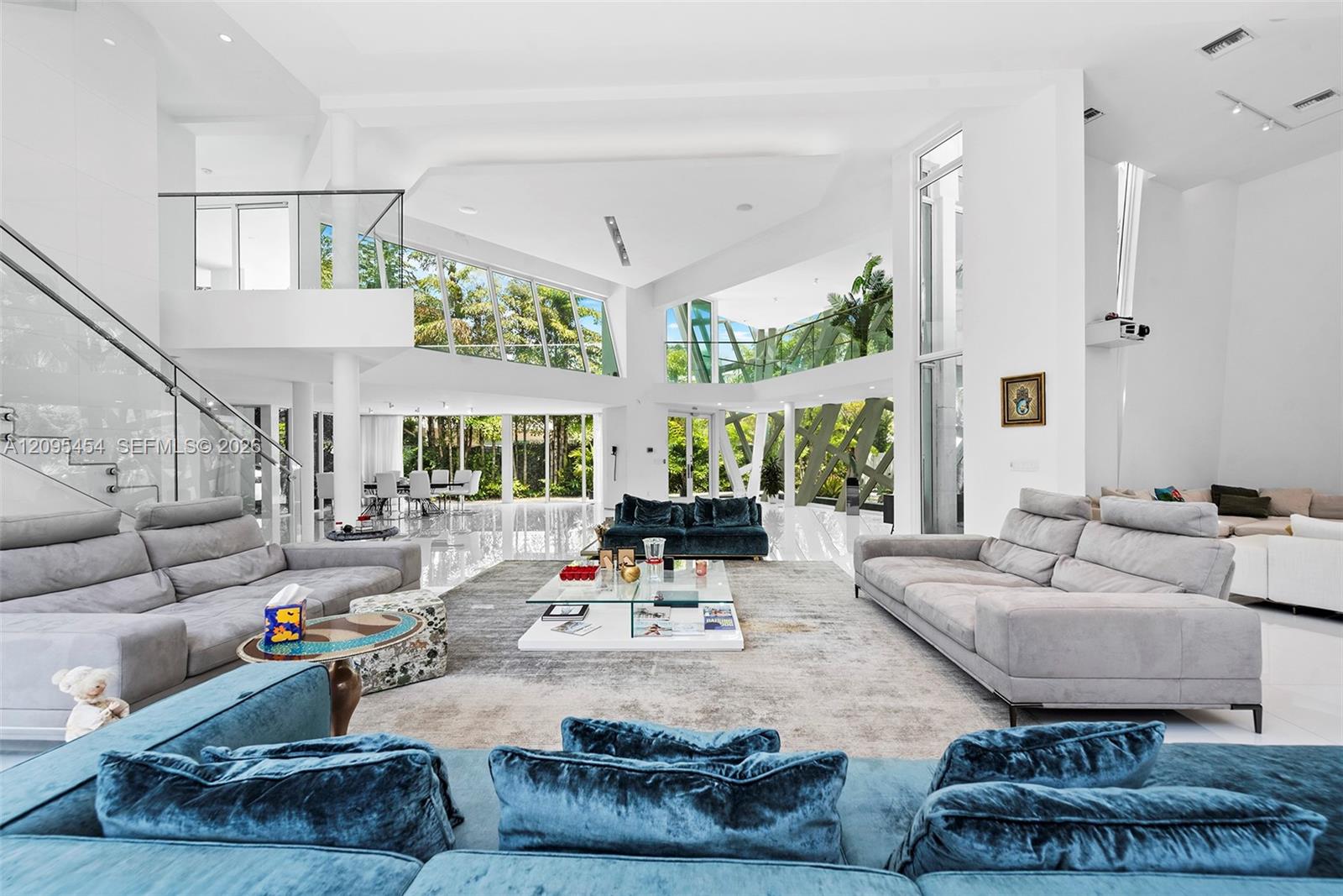 480 Ocean Boulevard