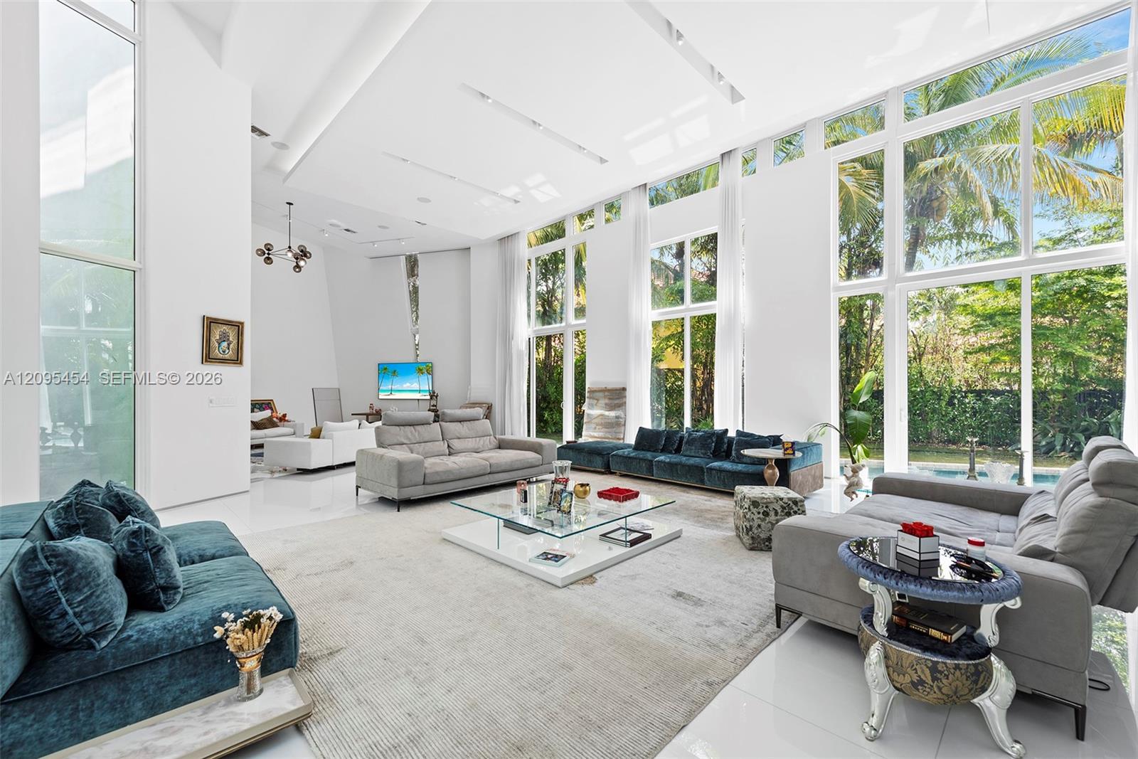 480 Ocean Boulevard