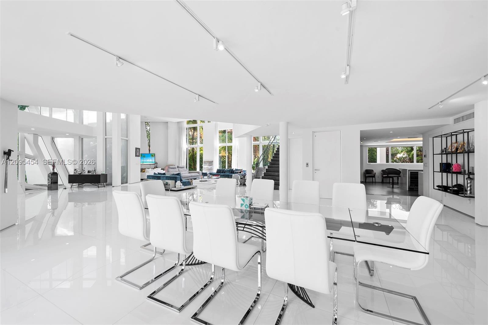 480 Ocean Boulevard