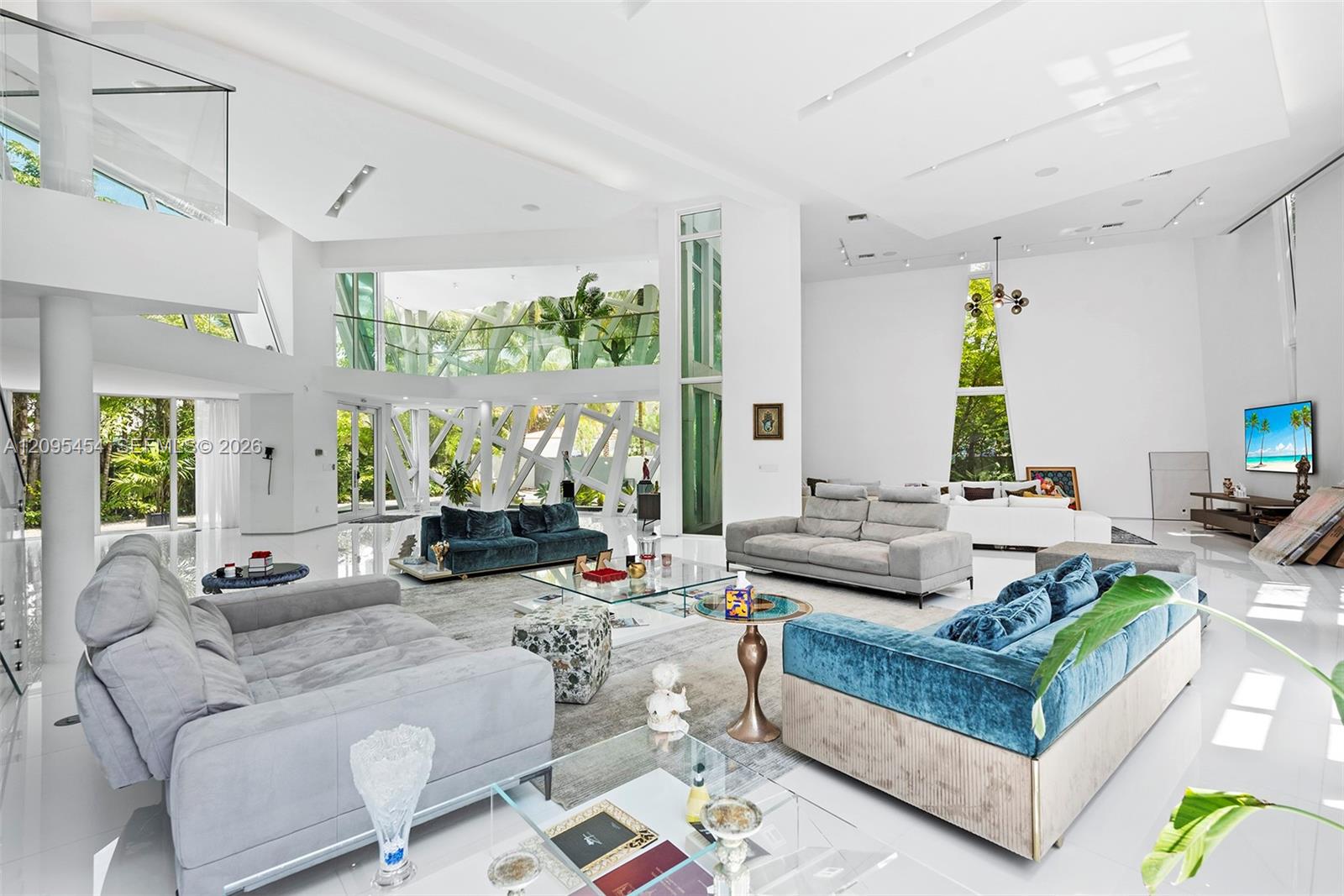 480 Ocean Boulevard