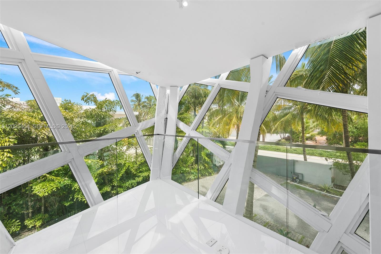 480 Ocean Boulevard