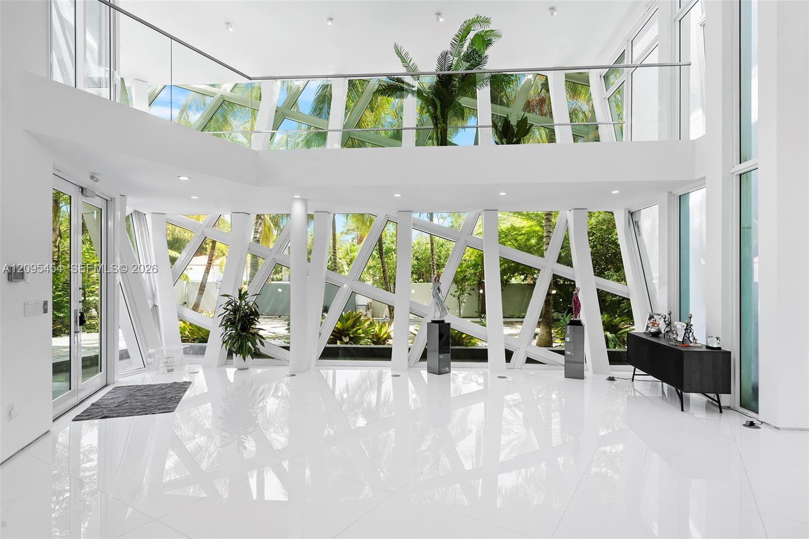 480 Ocean Boulevard