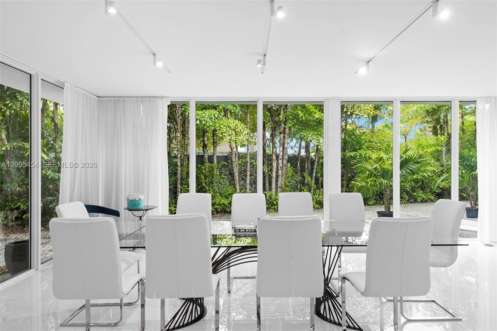 480 Ocean Boulevard