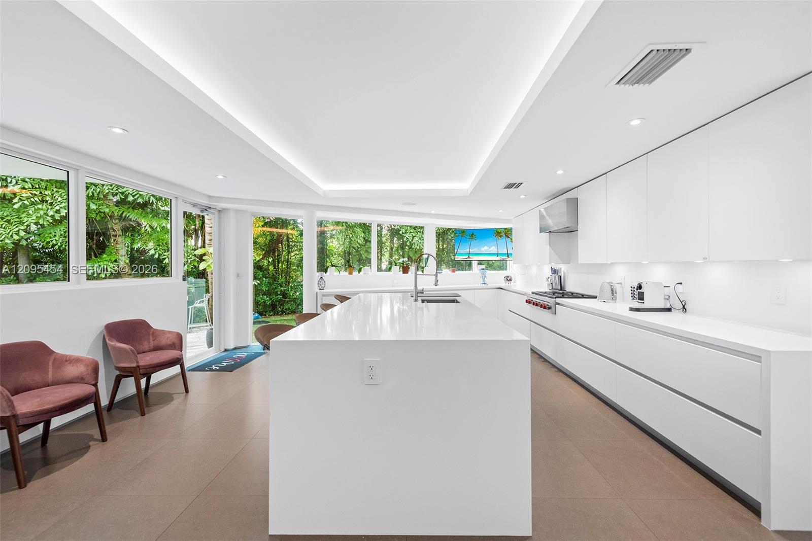 480 Ocean Boulevard