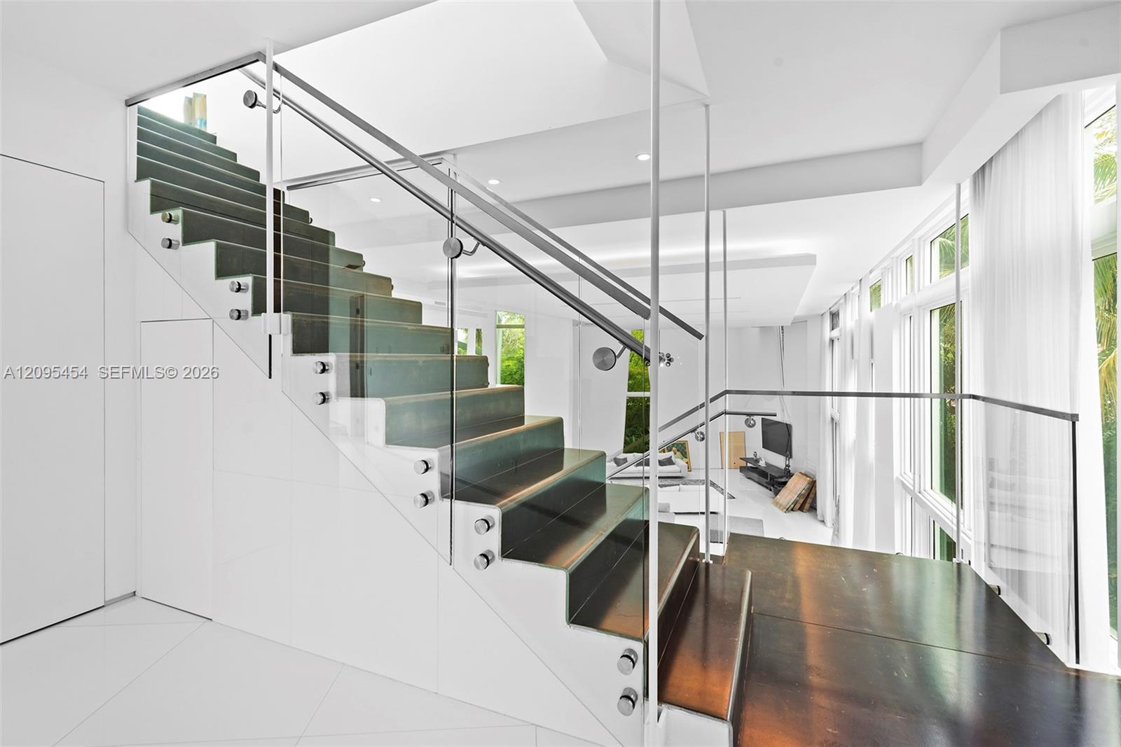 480 Ocean Boulevard
