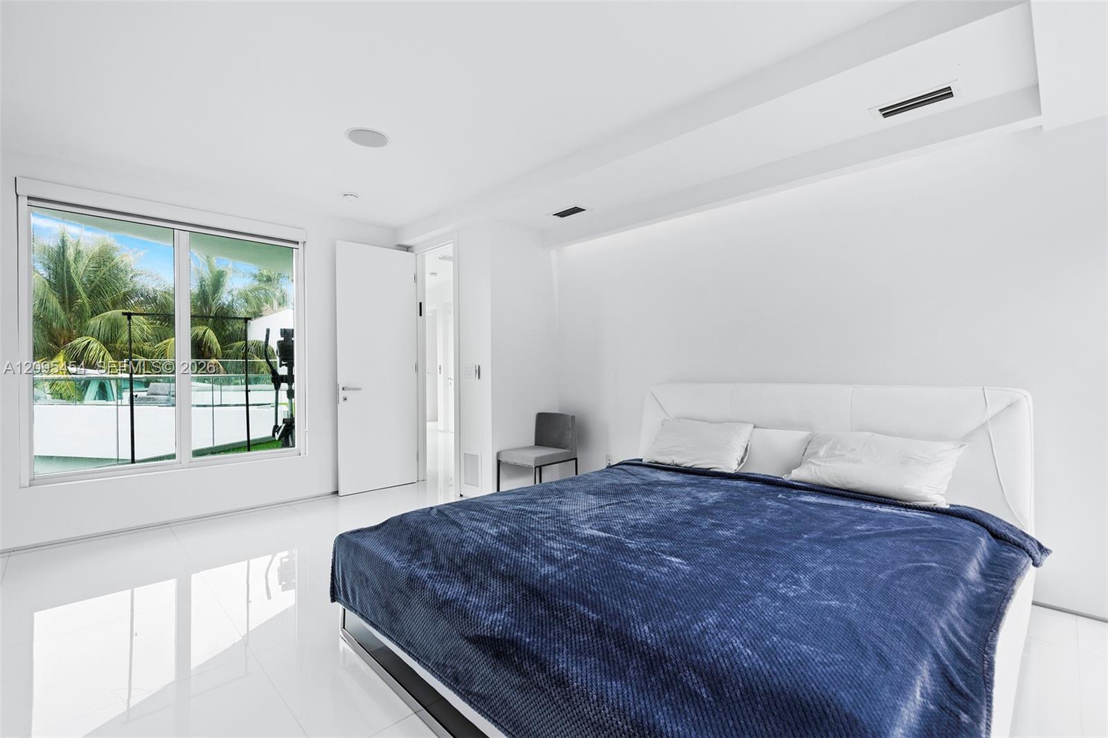 480 Ocean Boulevard