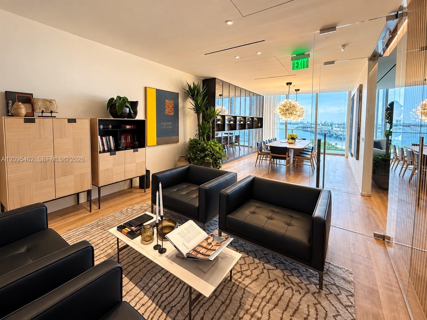 1400 Biscayne gallery image #22
