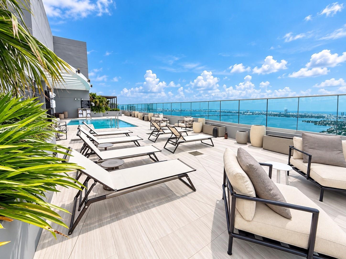 1400 Biscayne gallery image #46