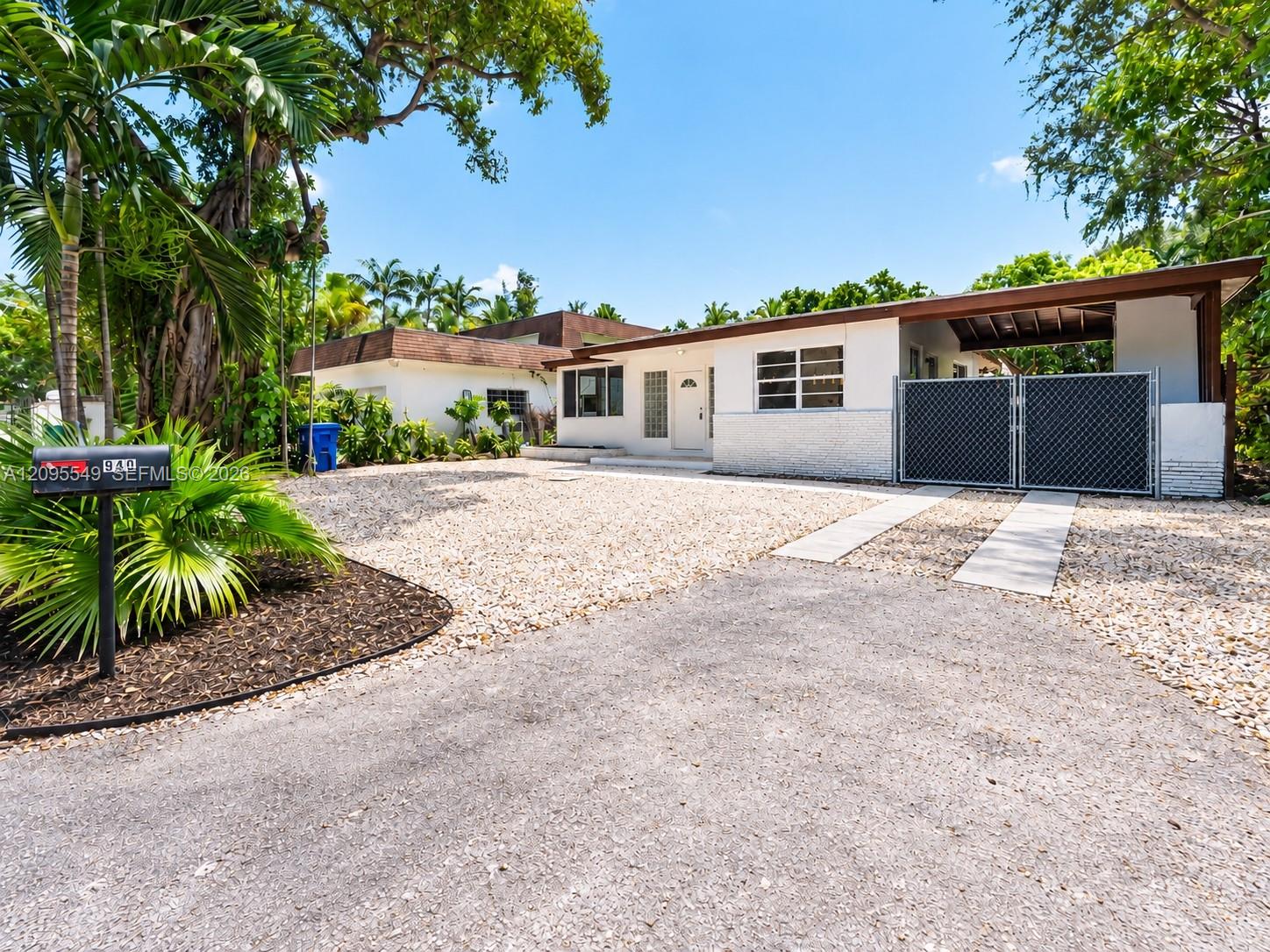 940 NE 85th Street