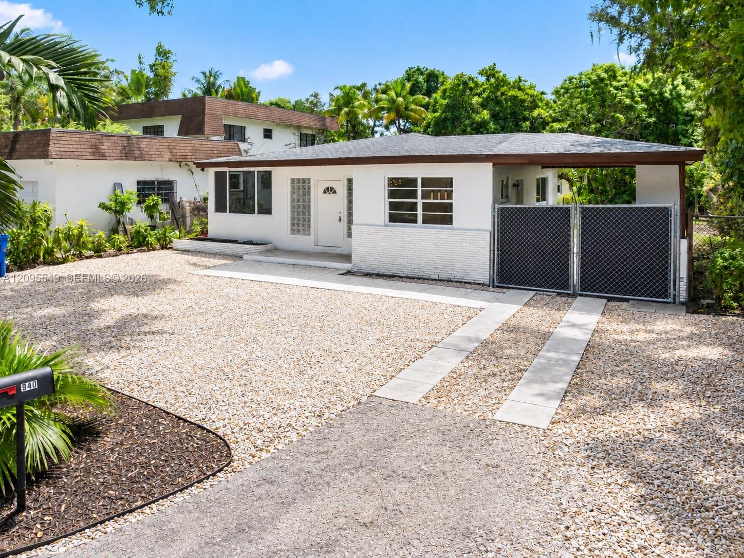 940 NE 85th Street