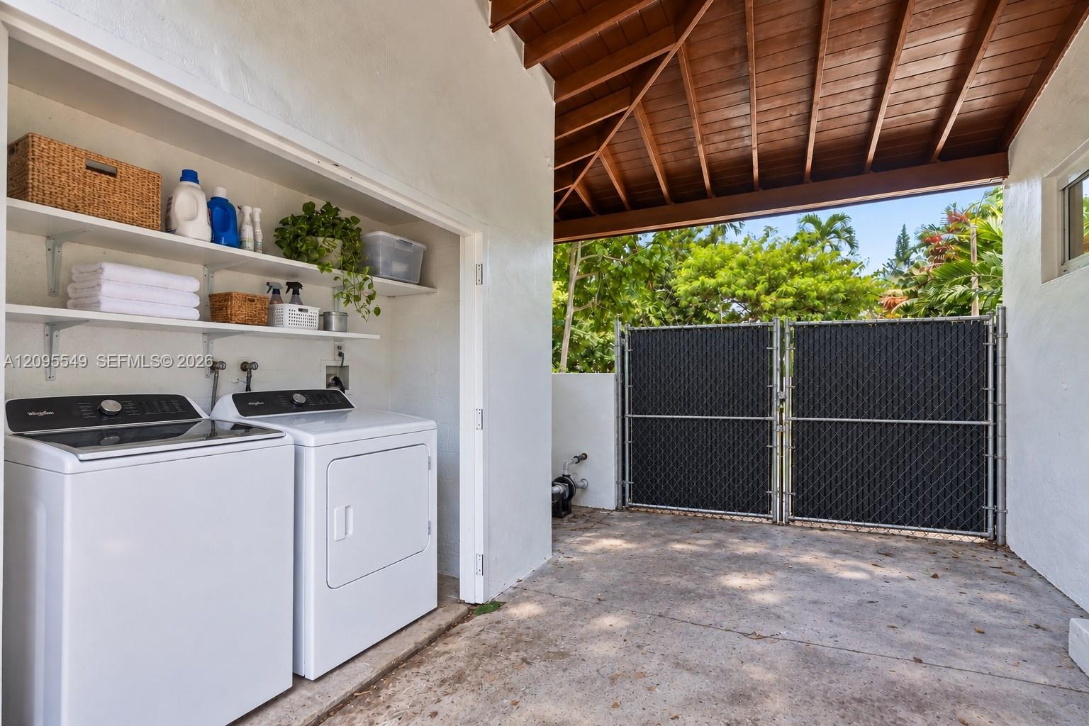 940 NE 85th Street