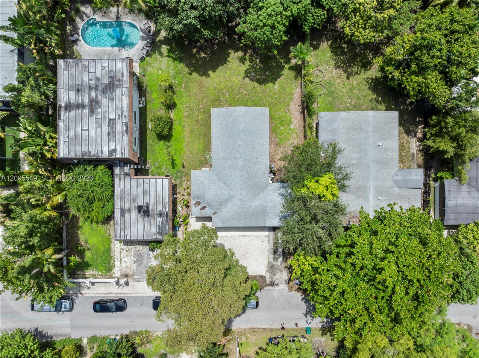 940 NE 85th Street