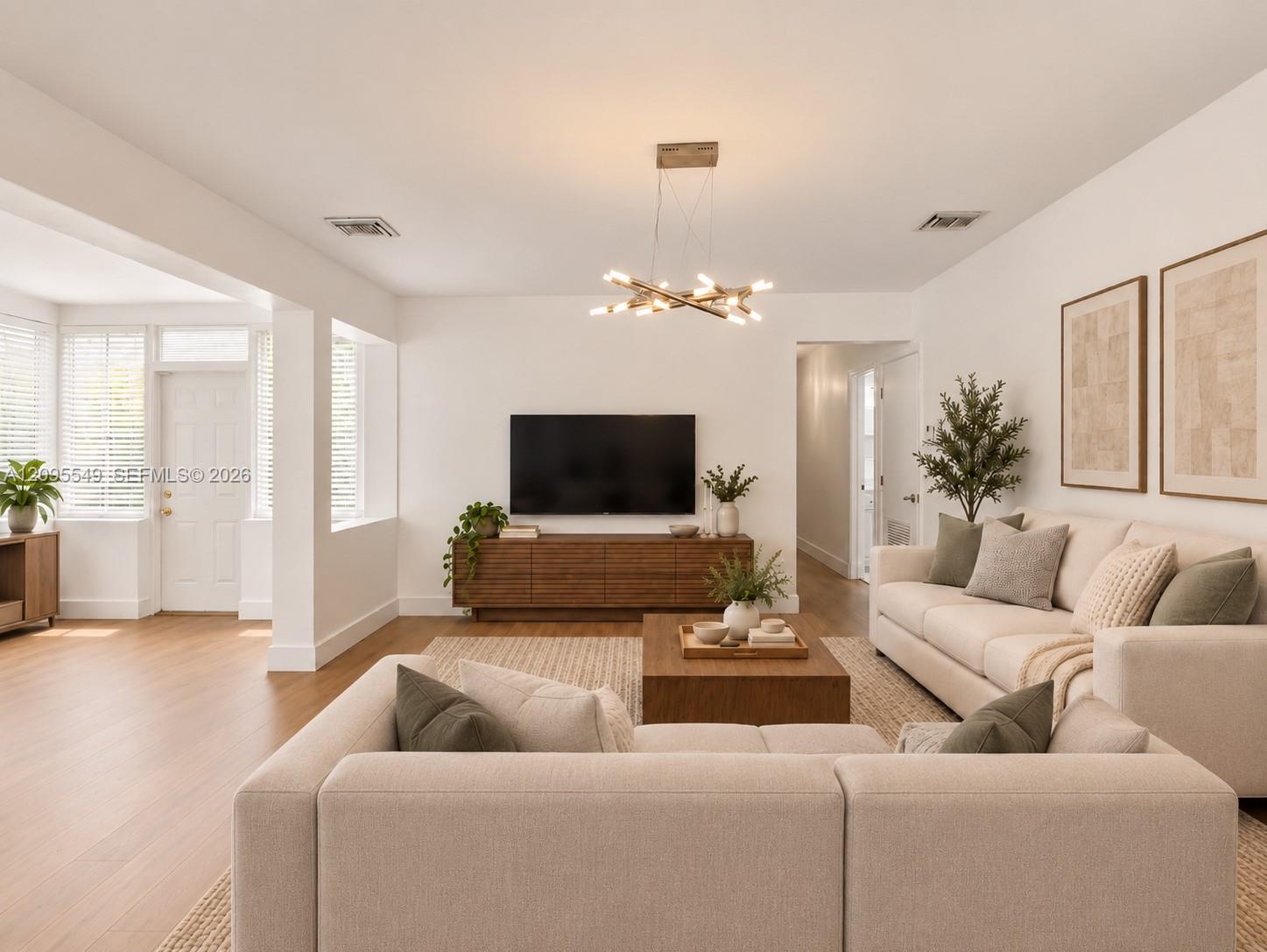 940 NE 85th Street