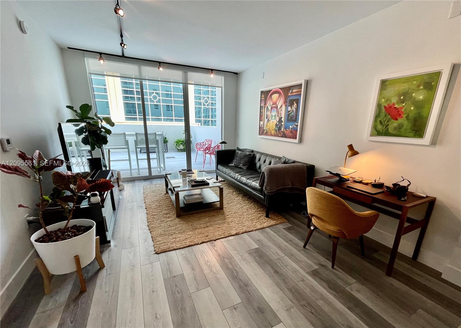 350 SE 2nd Street