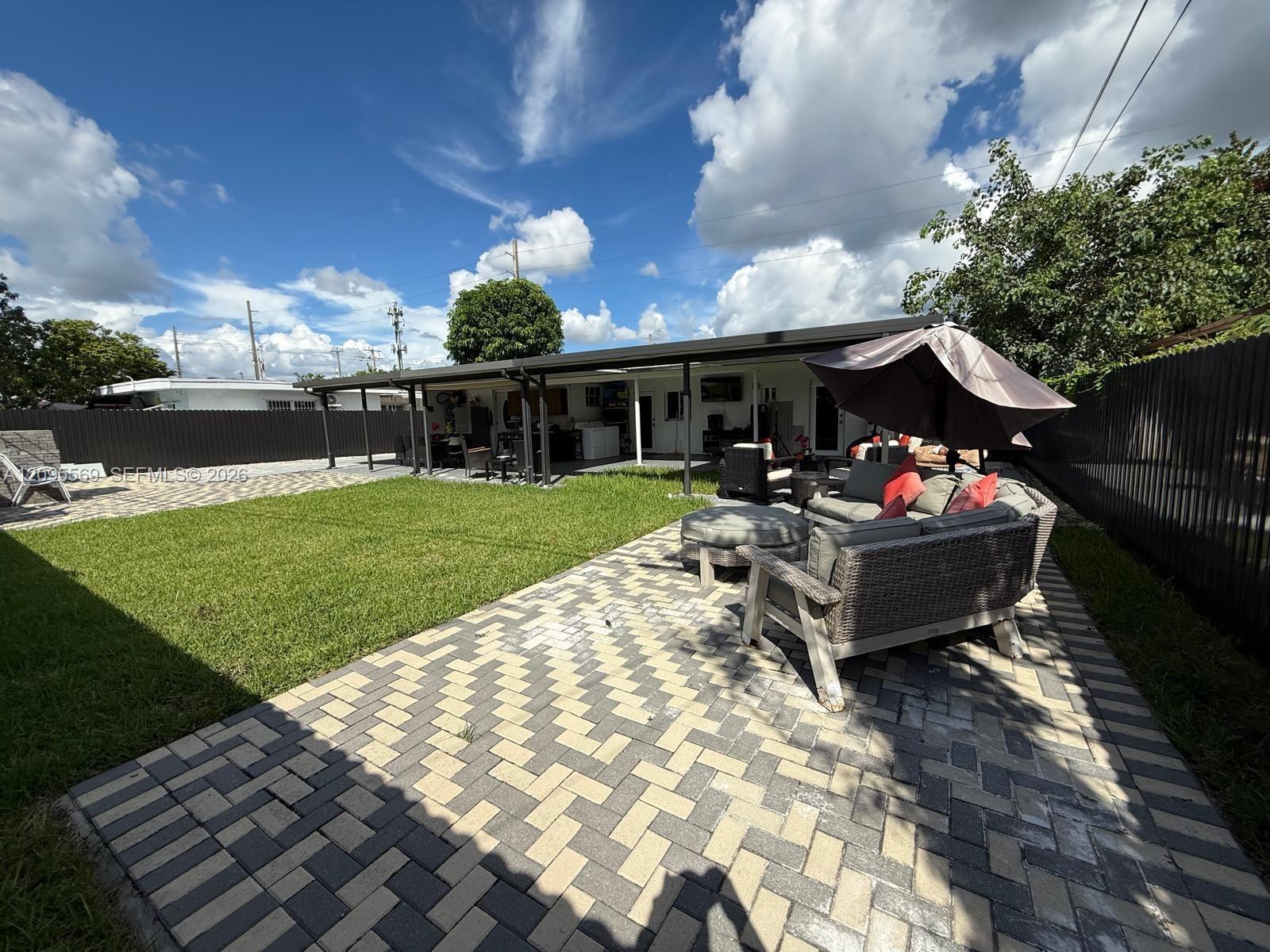 10516 NW 36th Place