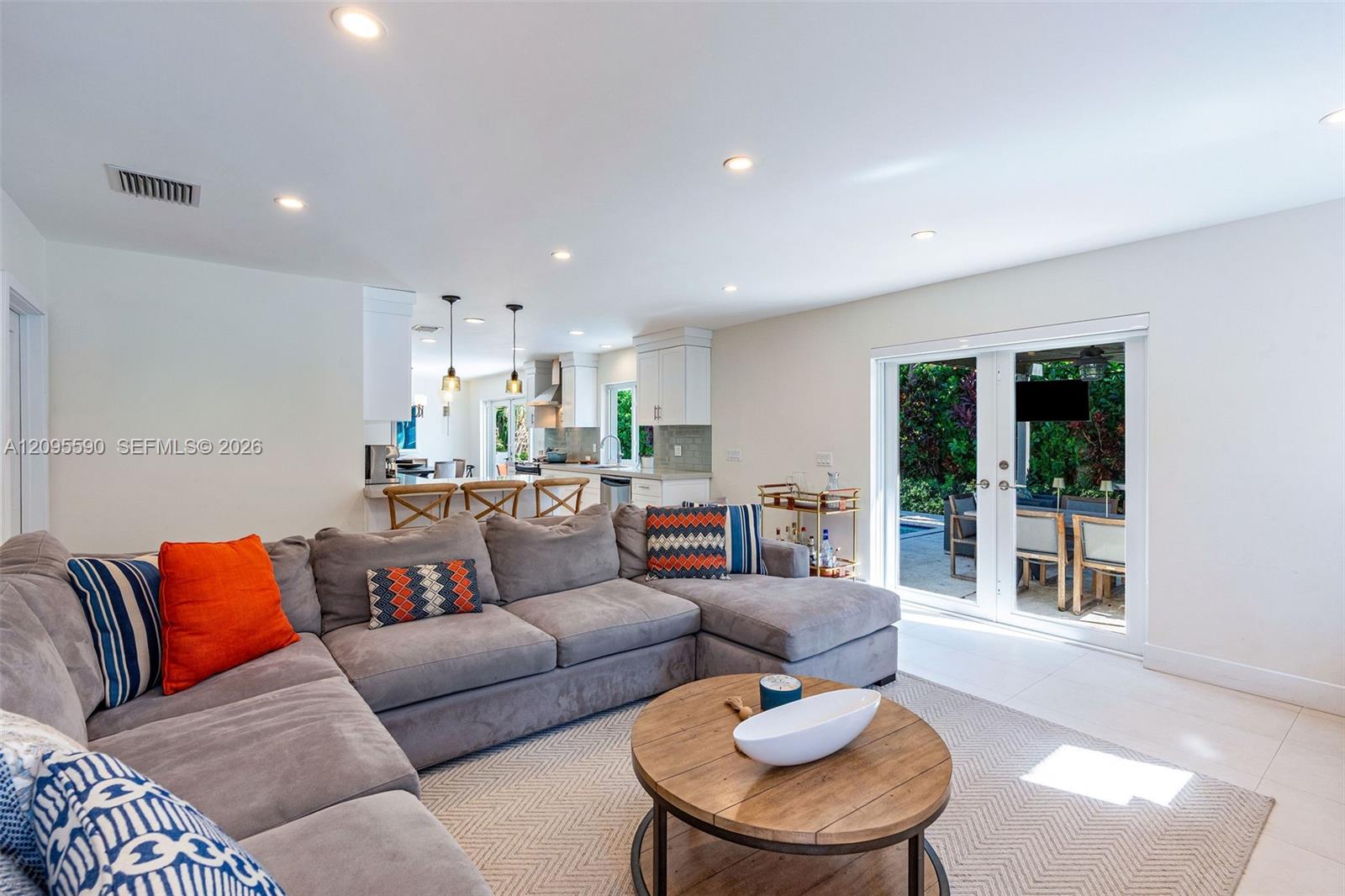8610 SW 47th Street