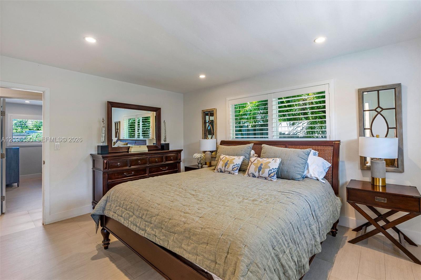 8610 SW 47th Street