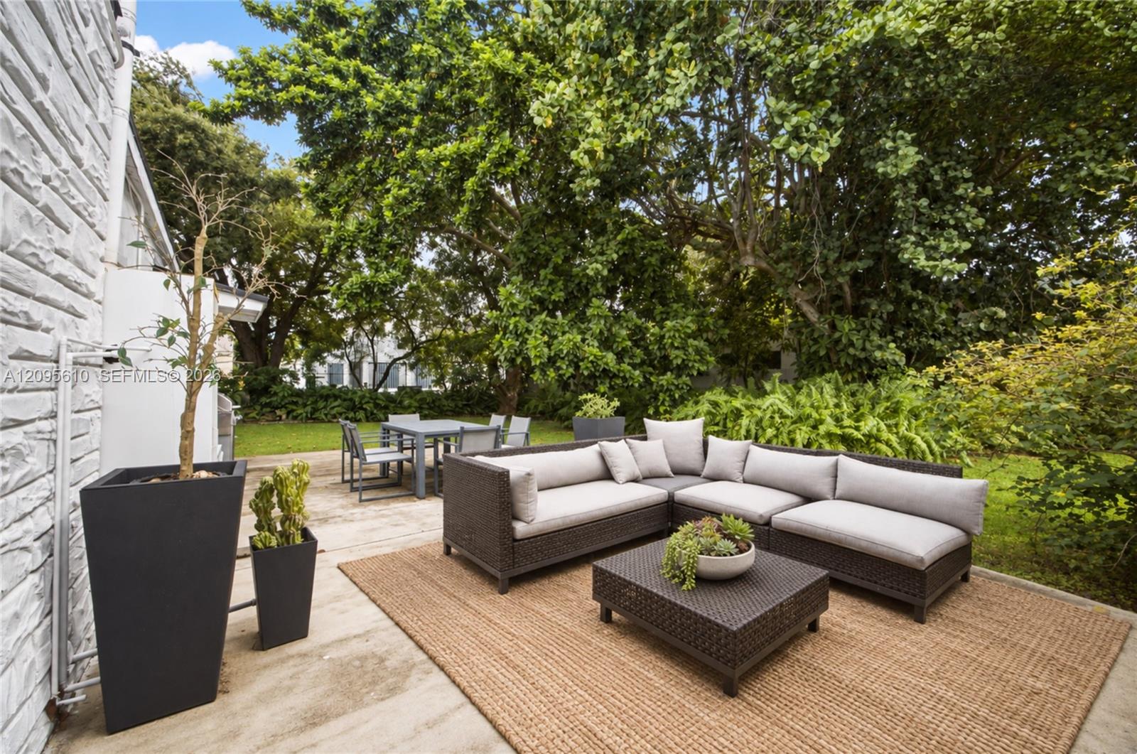 295 NW 42nd Street