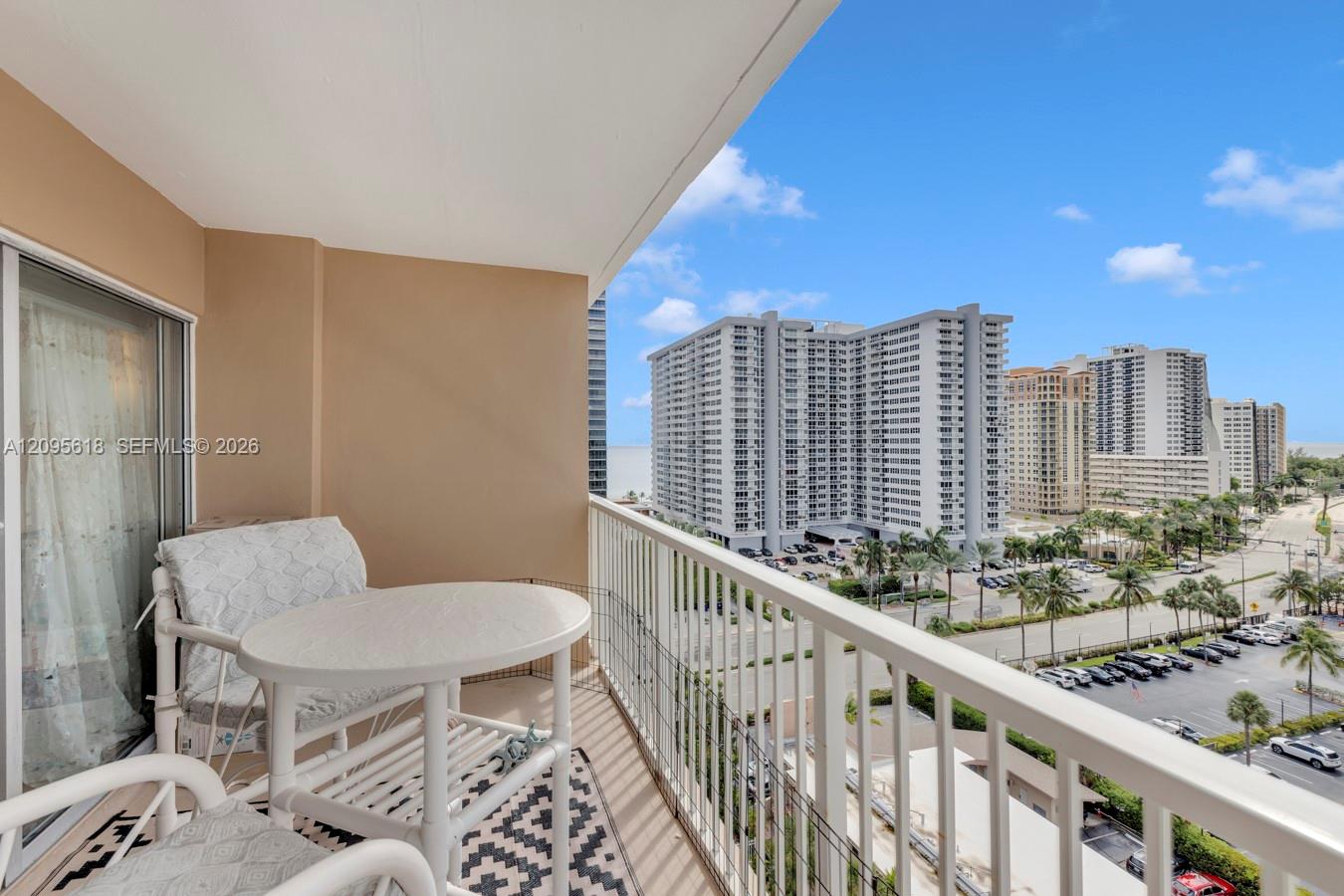 1985 S Ocean Drive gallery image #11