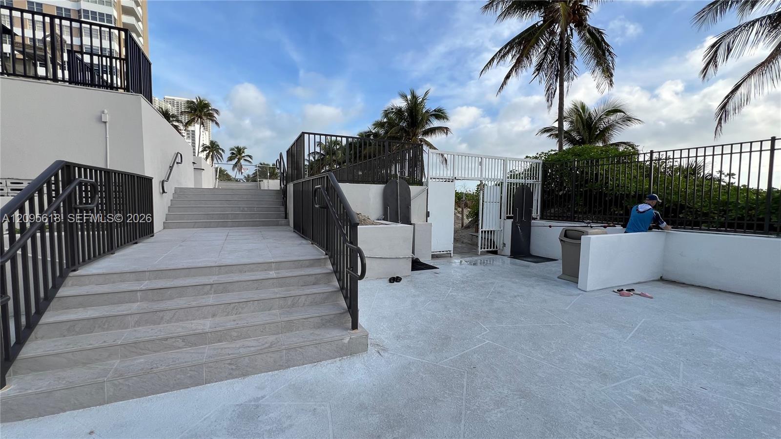 1985 S Ocean Drive gallery image #36