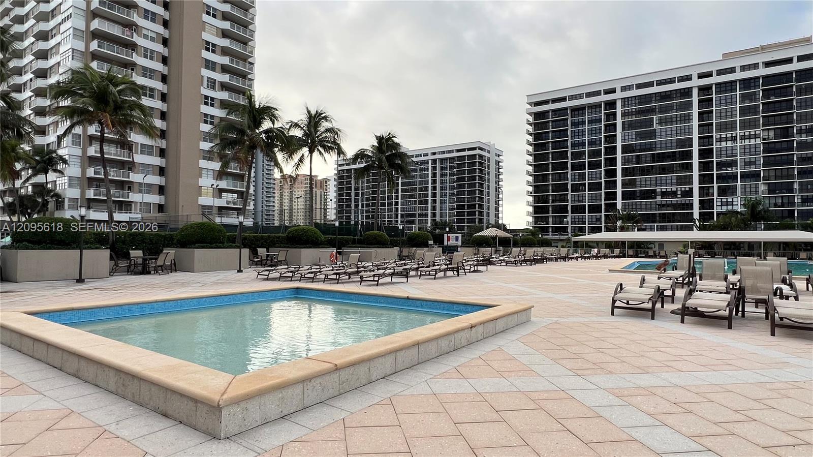 1985 S Ocean Drive gallery image #45