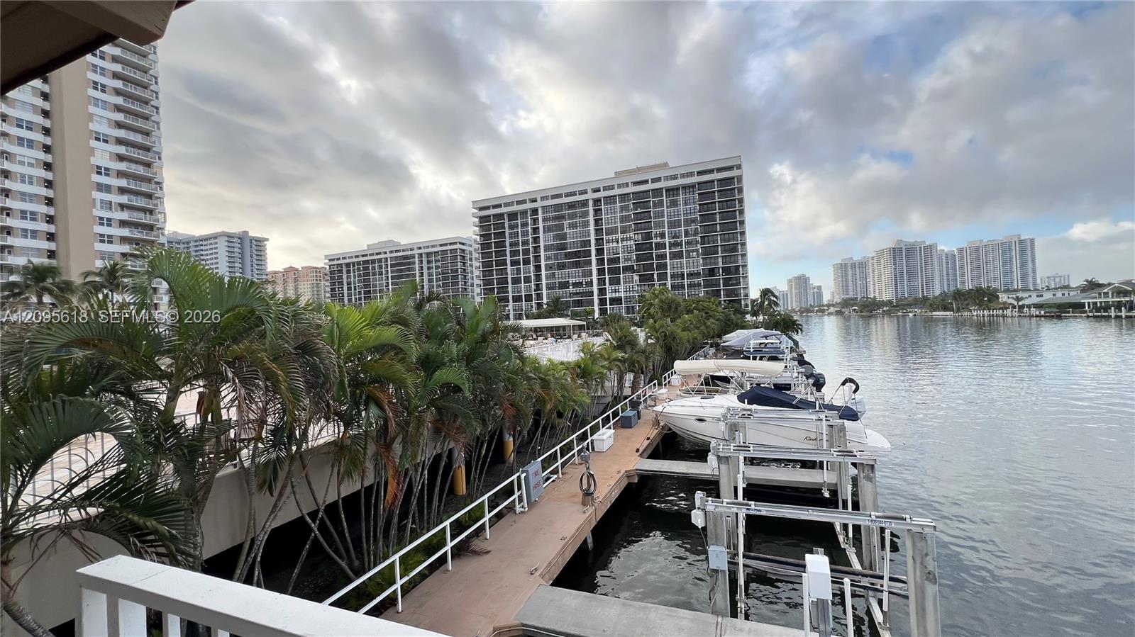 1985 S Ocean Drive gallery image #51