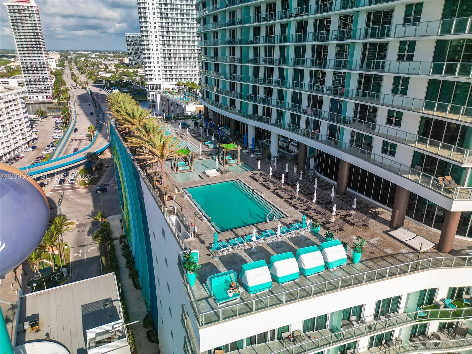 4111 S Ocean Drive